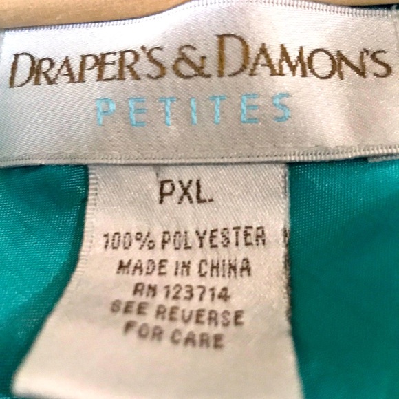Draper's and Damon's Petites Blue Sleeveless top - Picture 6 of 6